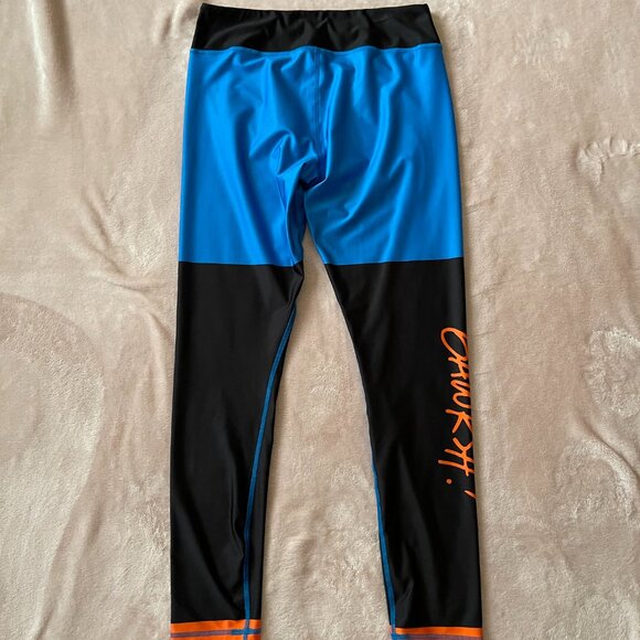 RunDisney Goofy Leggings - Picture 6 of 7